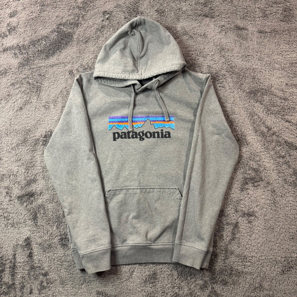 Patagonia Mens P-6 Logo Uprisal Hoody Gray‎ Graphic Pullover Sweatshirt Medium